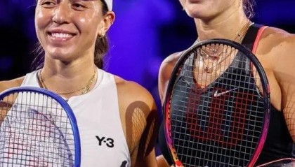 萨巴伦卡平小威纪录惊险逆转进美网决赛，佩古拉打出超预期比赛